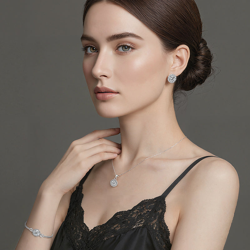 Love Accessories Jewelry Set With A Jewelry Box