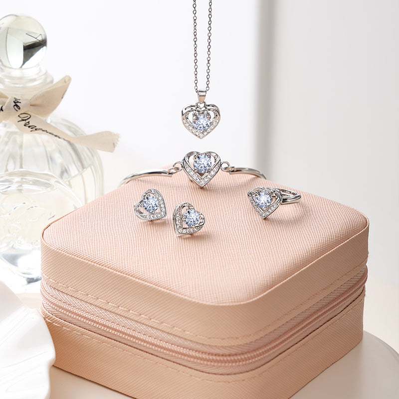 Love Accessories Jewelry Set With A Jewelry Box