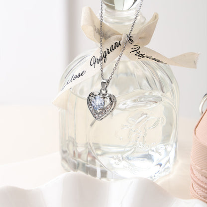 Love Accessories Jewelry Set With A Jewelry Box